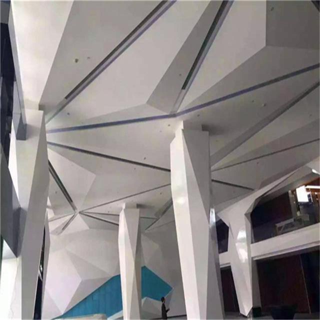 ��ǽ�컨������